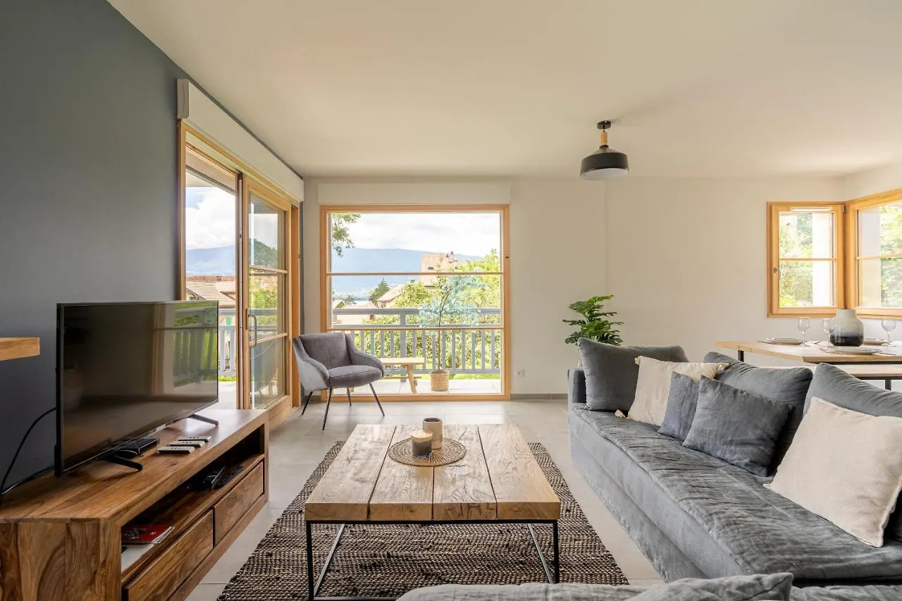 Talloires Village, Lac D'Annecy, Residence Recente 4 Etoiles 0*,